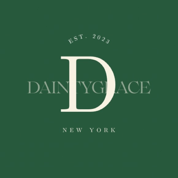 Meet your Posher, Nefertiti - Picture 1 of 1